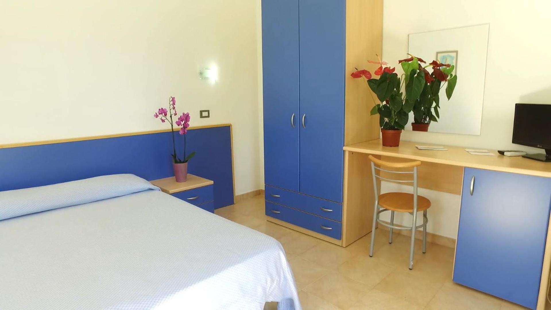 Club Esse Aquilia Beach Village Badolato Marina Exterior photo